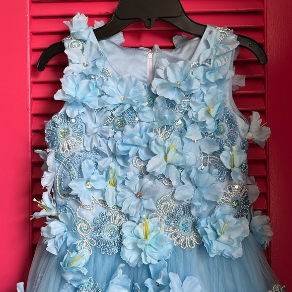 couture floral gown measurements in description (kid size) - Picture 4 of 17
